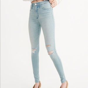 ABERCROMBIE SIMONE HIGH RISE SUPER SKINNY 25 / 0 R
